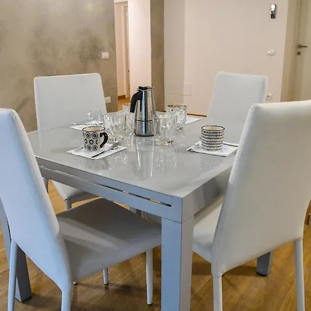 Luna Di Cittá * Fano